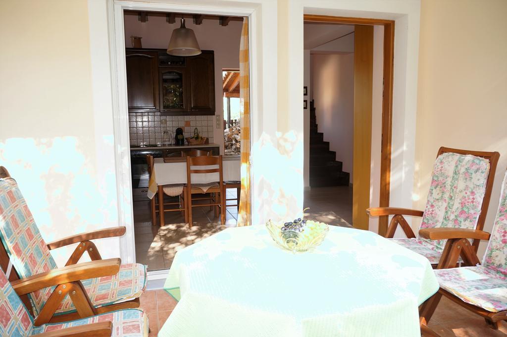 Villa The Platanus Tree Kato Vasiliki Extérieur photo